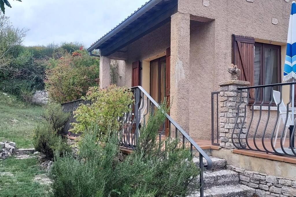Villa Maison De Campagne 04 Vacheres Luberon 3 Chambres 8 Personnes Extérieur photo